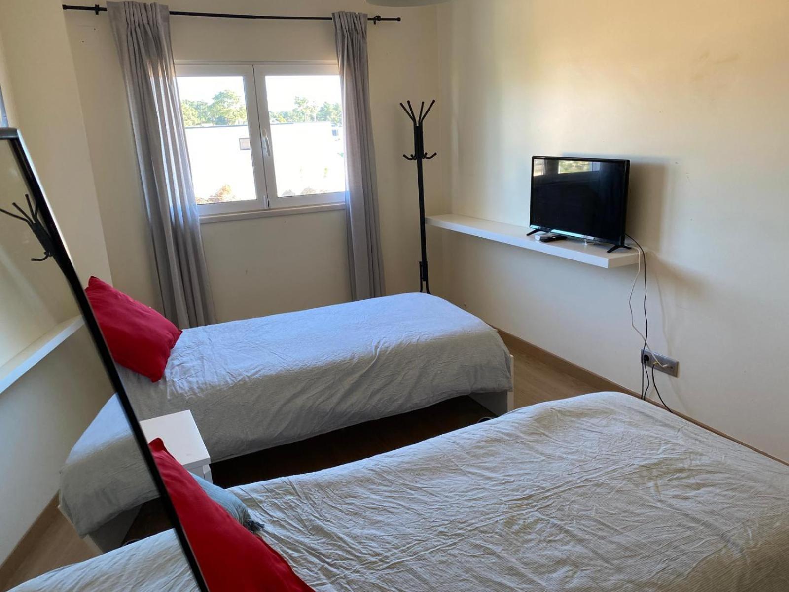 Zion Guest House Almada Buitenkant foto